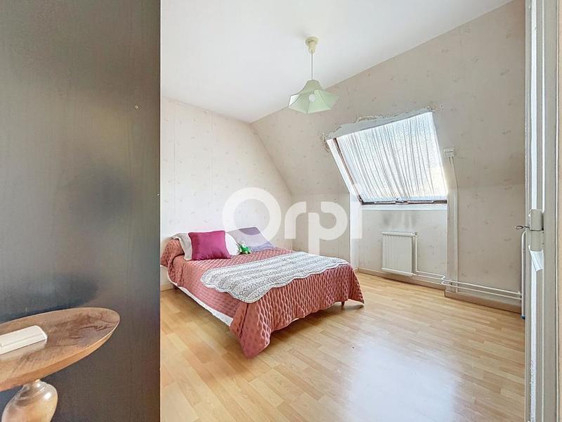 Maison - 98 m² - 4 pièces