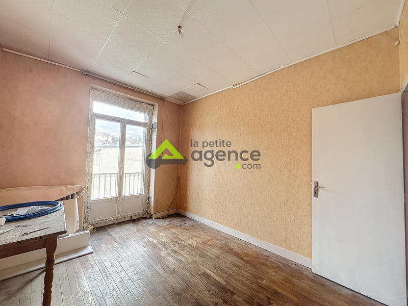 Immeuble - 273 m² - 14 pièces