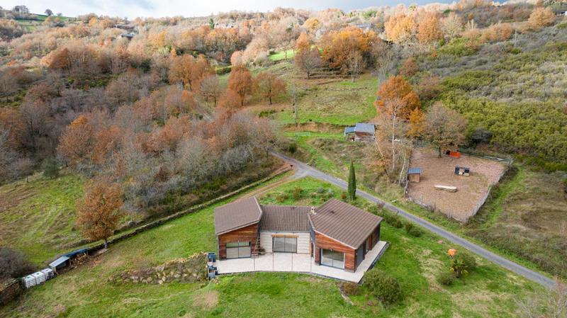 Maison de campagne - 170 m² - 4 pièces