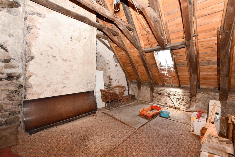 Maison - 93 m² - 5 pièces