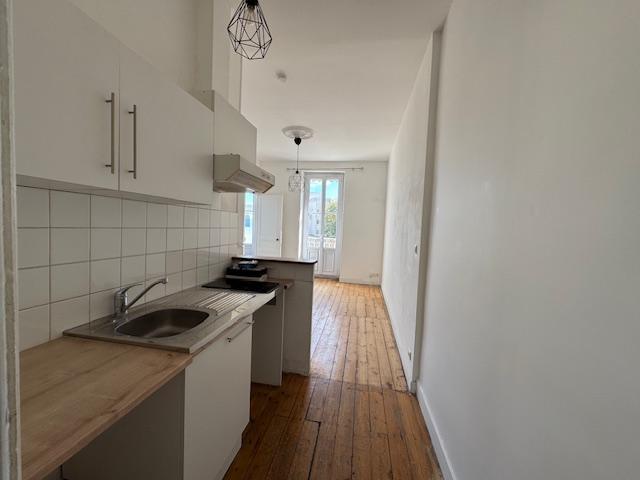 Maison ancienne - 129 m² - 8 pièces