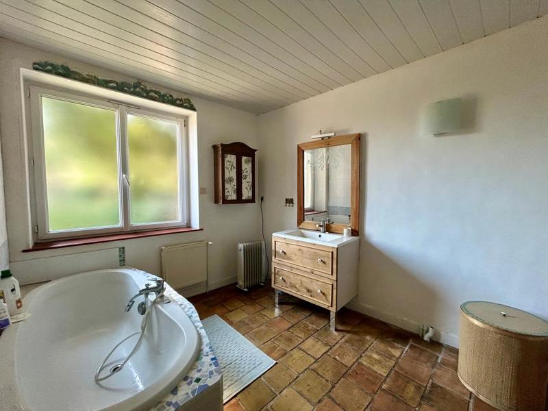 Maison - 140 m² - 4 pièces