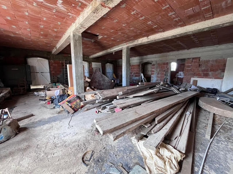 Maison - 300 m² - 4 pièces