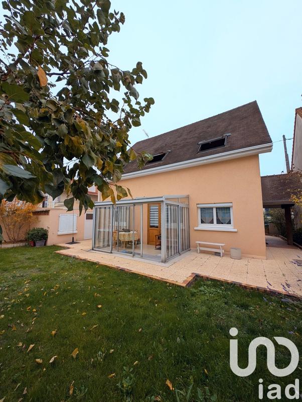 Maison - 147 m² - 7 pièces