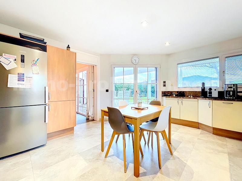 Maison - 297 m² - 7 pièces