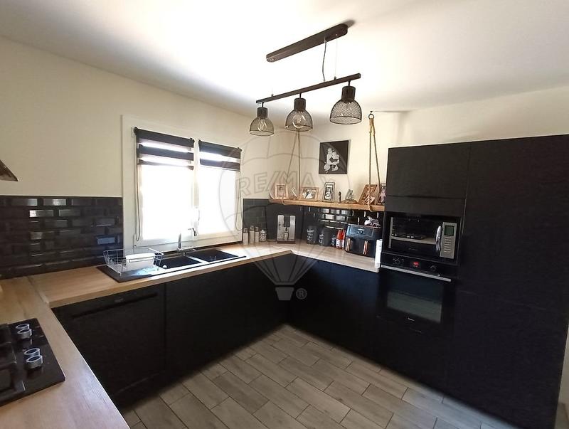 Maison - 105 m² - 4 pièces