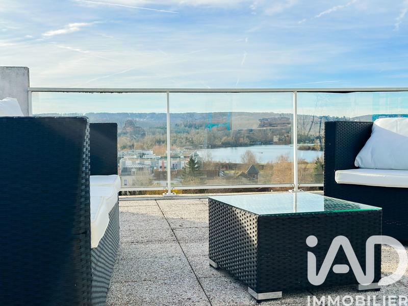 Duplex - 92 m² - 5 pièces