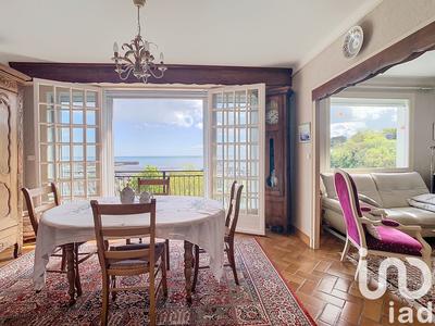 Maison - 165 m² - 10 pièces