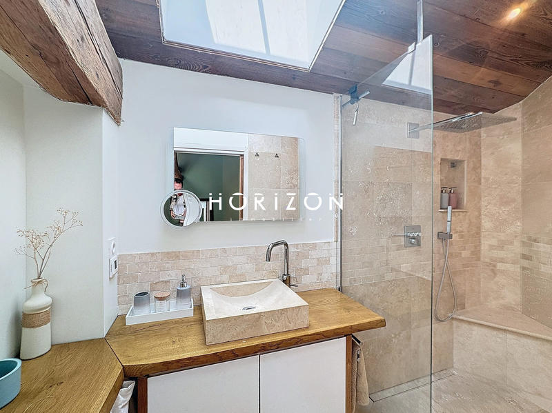 Maison ancienne - 157 m² - 7 pièces