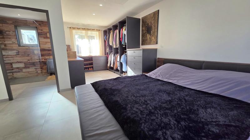 Villa - 120 m² - 5 pièces