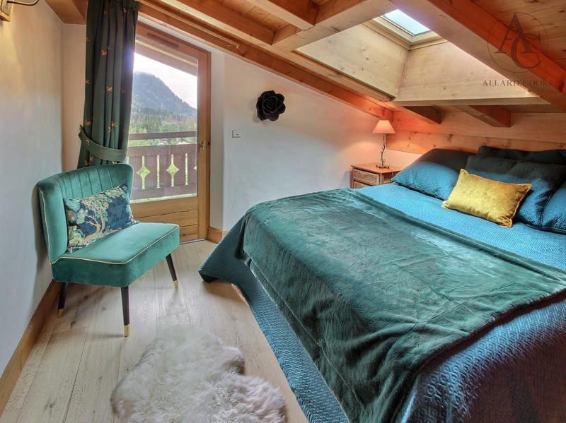 Appartement - 111 m² - 4 pièces