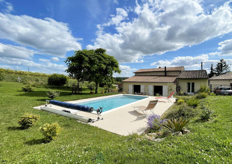 Maison - 166 m² - 6 pièces