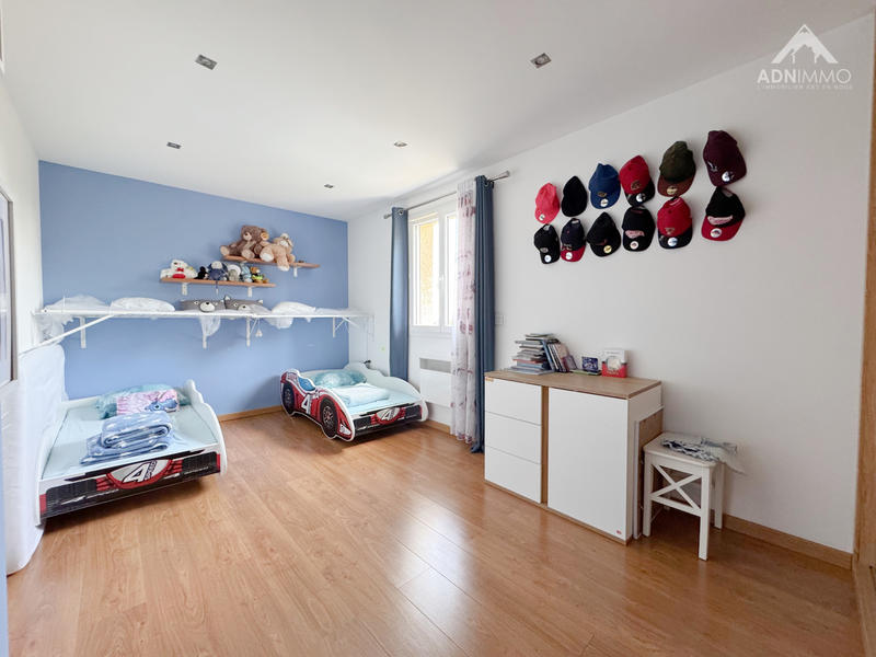 Maison - 145 m² - 4 pièces