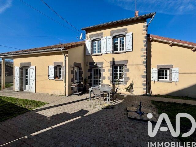 Maison - 147 m² - 5 pièces