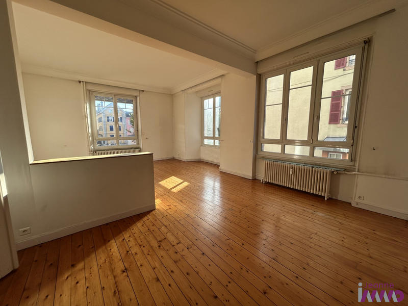 Appartement - 140 m² - 6 pièces