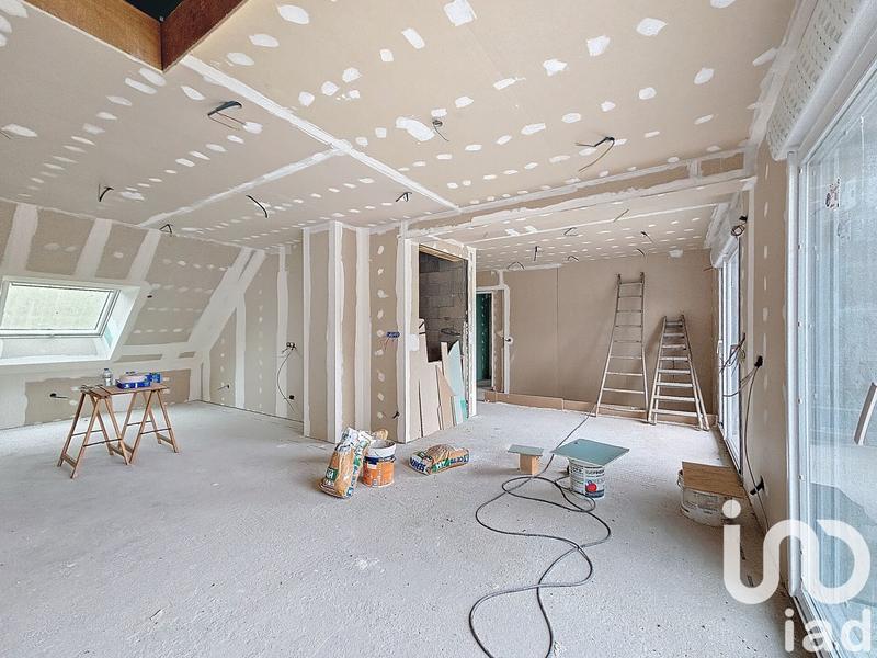 Maison - 237 m² - 7 pièces