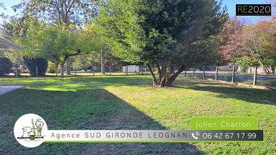 Terrain constructible - 1 000 m²