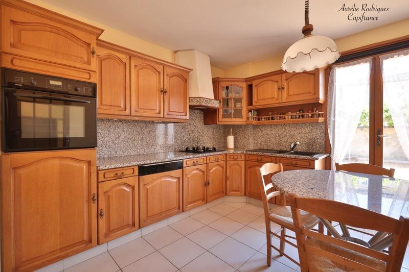 Maison - 187 m² - 6 pièces