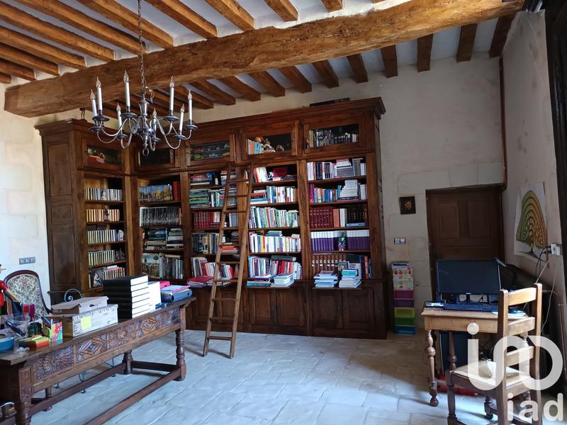 Maison - 256 m² - 11 pièces