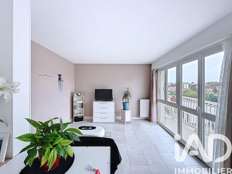 Appartement - 80 m² - 4 pièces
