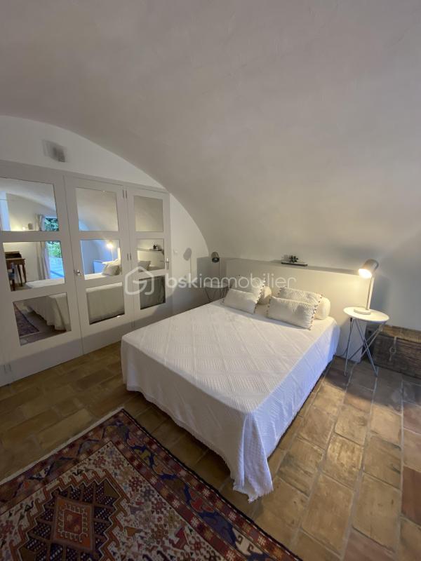 Maison de village - 180 m² - 6 pièces