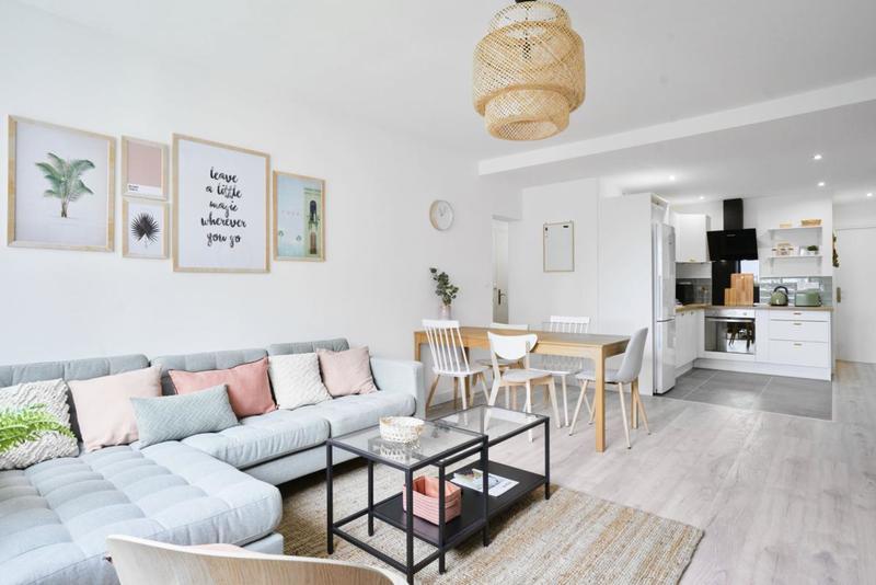 Appartement - 100 m² - 6 pièces