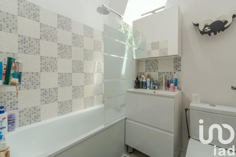 Maison - 100 m² - 6 pièces