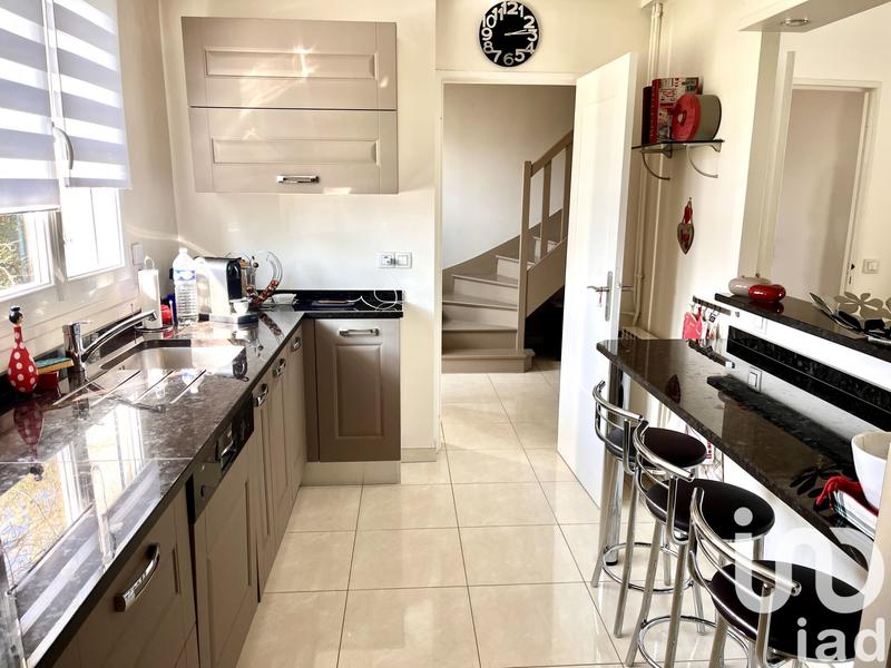 Maison - 168 m² - 7 pièces