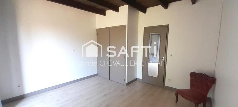 Maison - 235 m² - 11 pièces