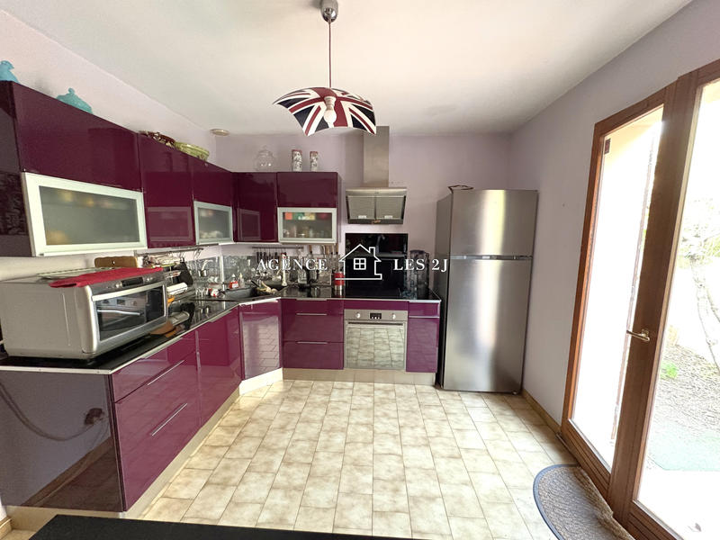 Maison - 76 m² - 4 pièces