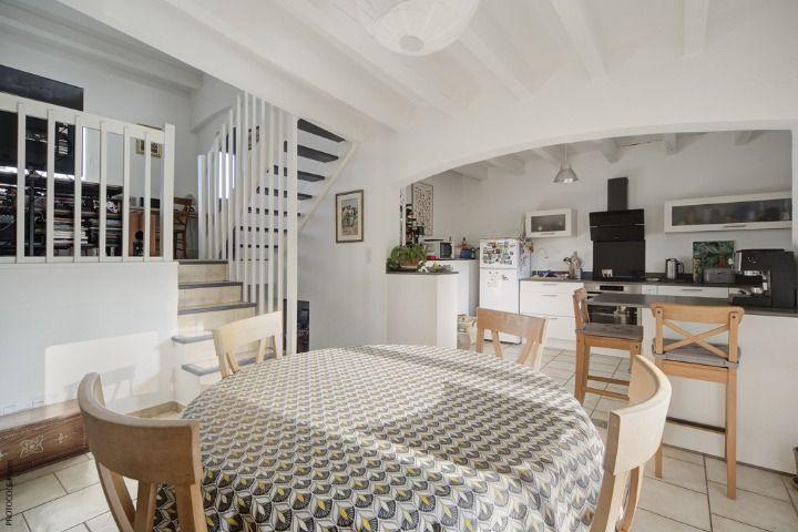 Maison - 95 m² - 6 pièces