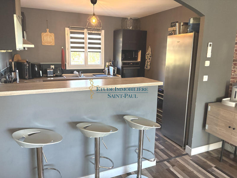 Maison - 90 m² - 5 pièces