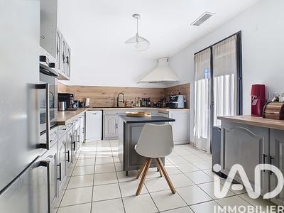 Maison - 110 m² - 4 pièces