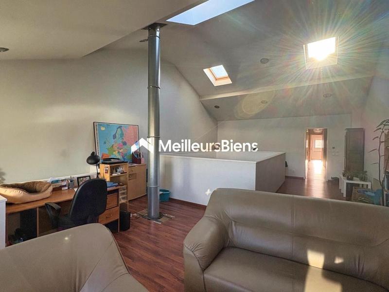 Maison - 162 m² - 5 pièces