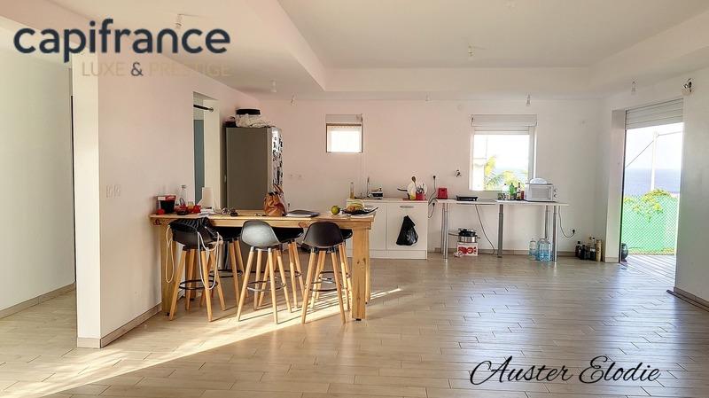 Villa - 250 m² - 7 pièces