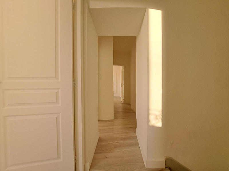 Maison - 96 m² - 4 pièces