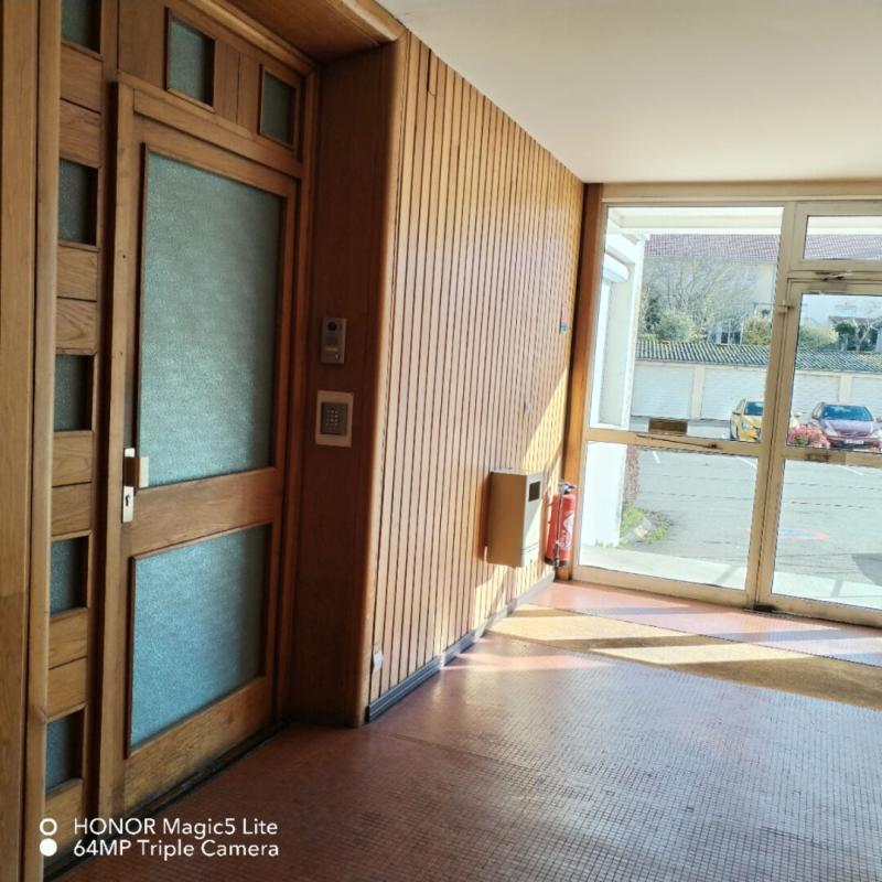 Immeuble - 313 m² - 13 pièces