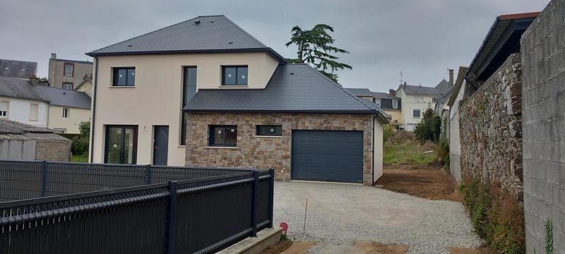 Maison - 125 m² - 6 pièces