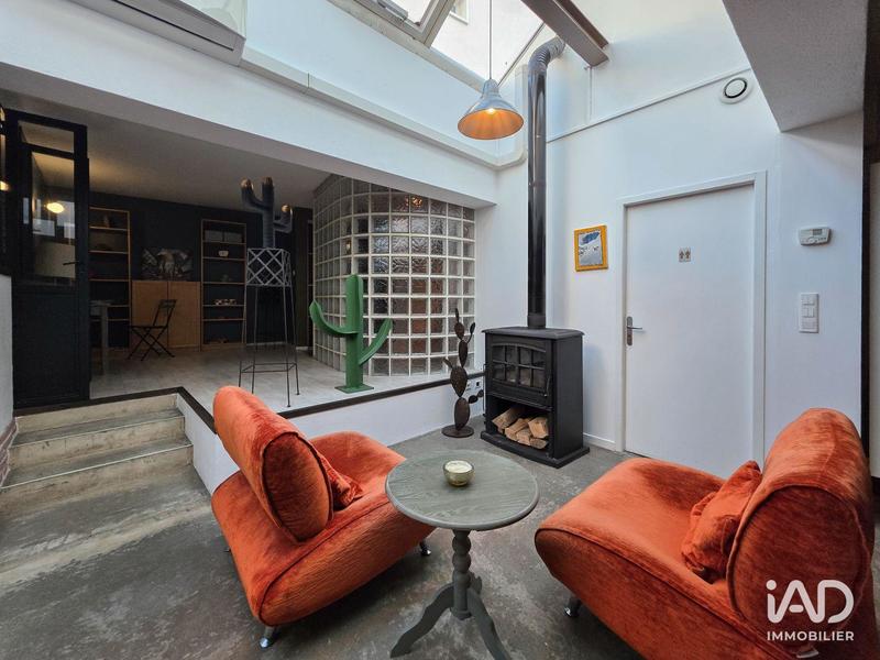 Appartement - 98 m² - 2 pièces