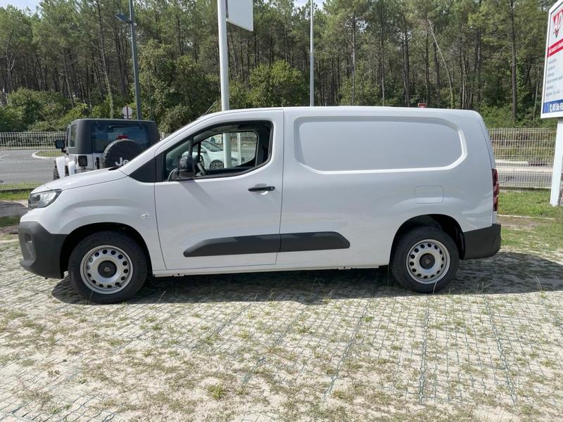 Peugeot Partner 20 833€ Ht Taille Xl - Bhdi 130 Boite Automatique Garantie Constructeur