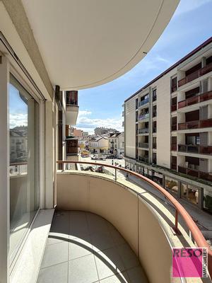 Appartement - 65 m² - 3 pièces