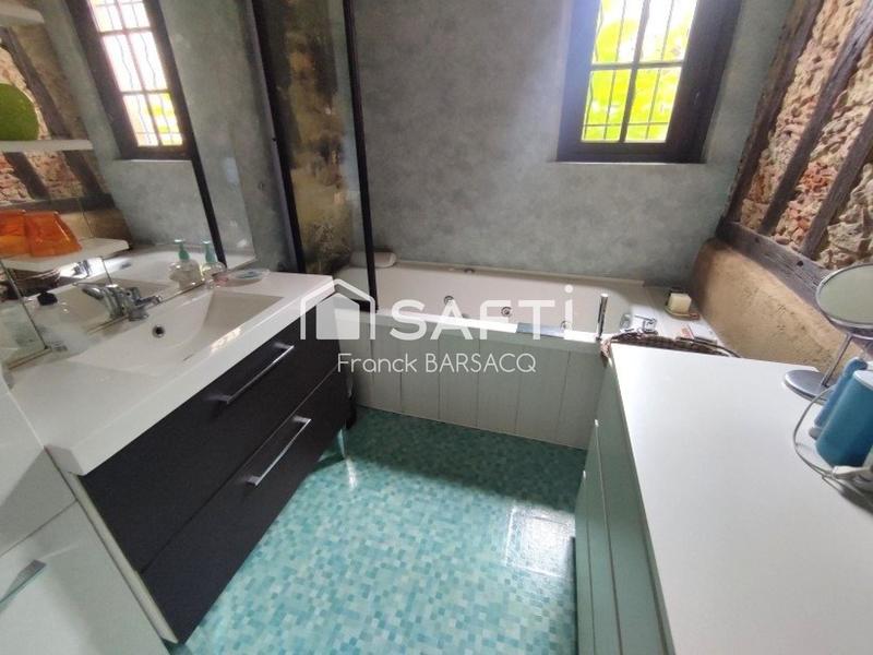 Maison - 163 m² - 6 pièces