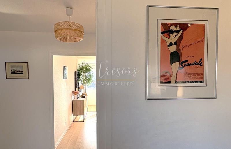 Appartement - 154 m² - 6 pièces