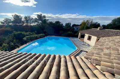 Maison - 170 m² - 6 pièces