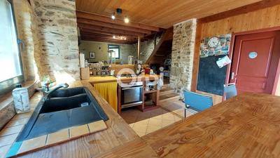 Maison - 138 m² - 5 pièces