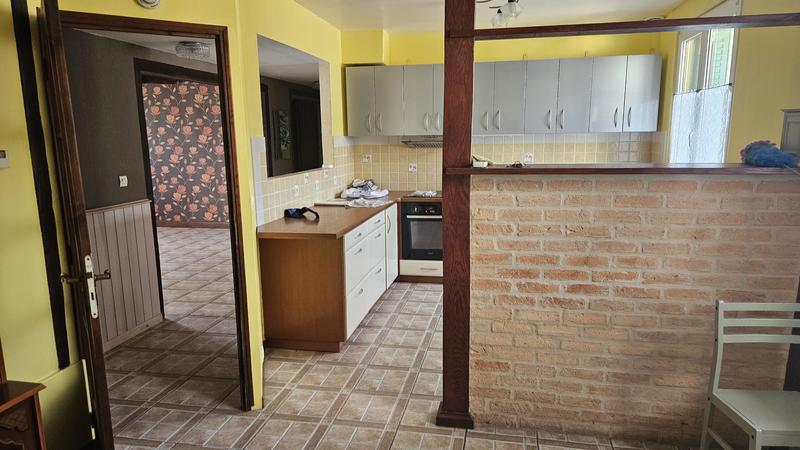 Maison - 180 m² - 6 pièces