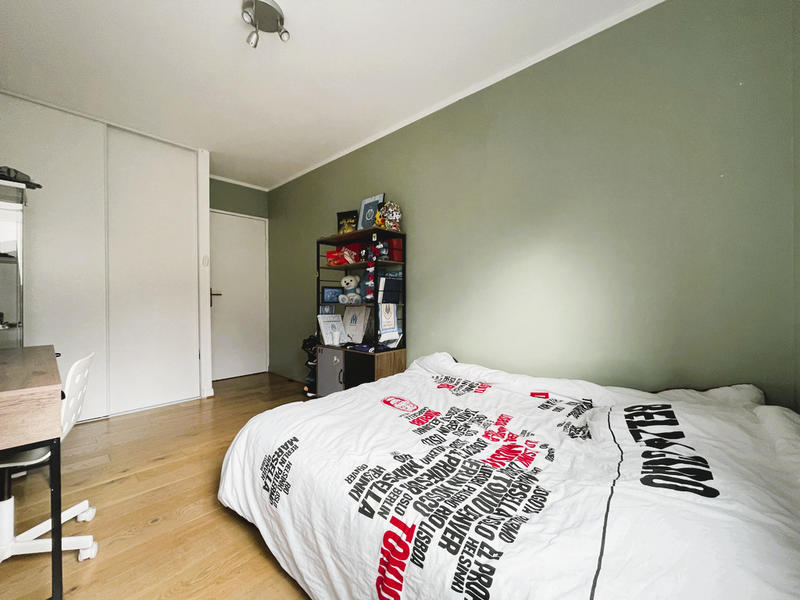 Appartement - 77 m² - 4 pièces