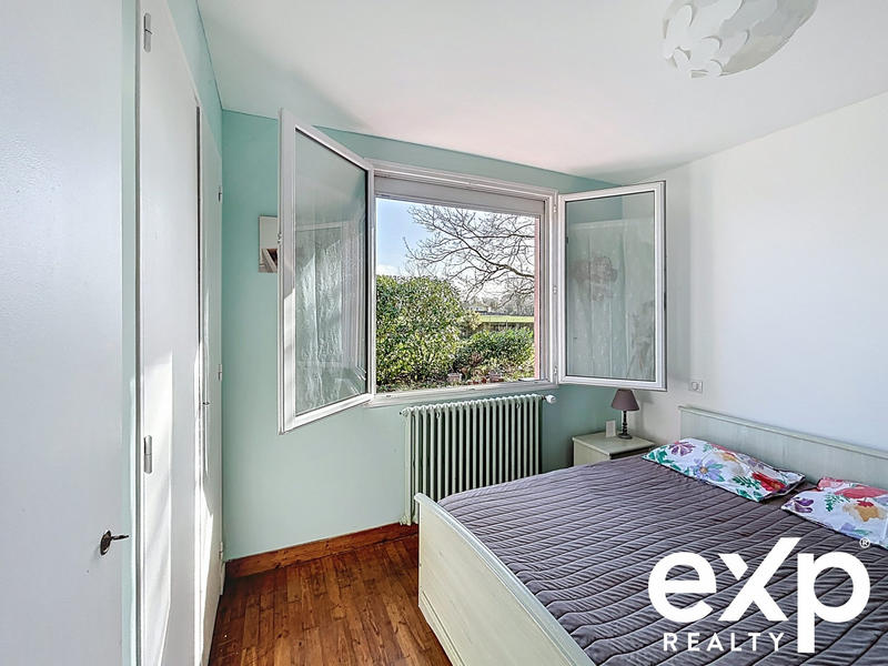 Maison traditionnelle - 92 m² - 5 pièces