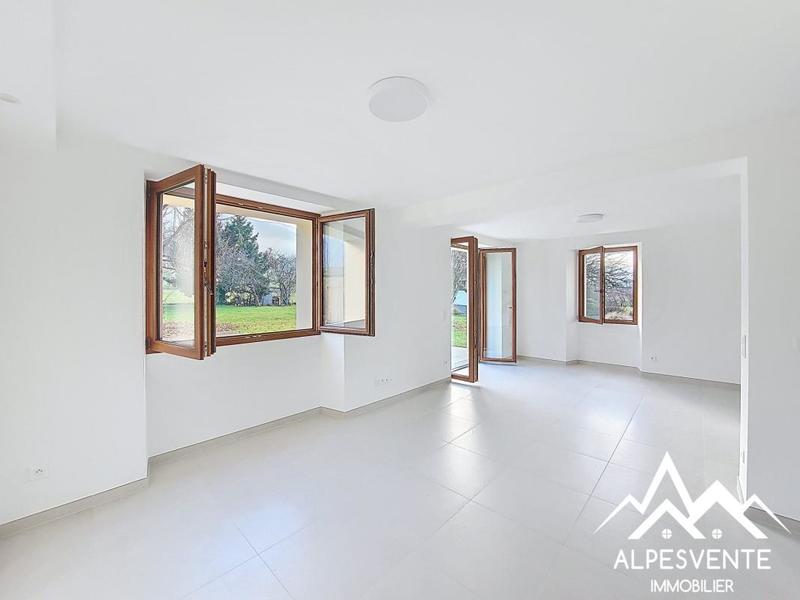 Maison - 117 m² - 6 pièces