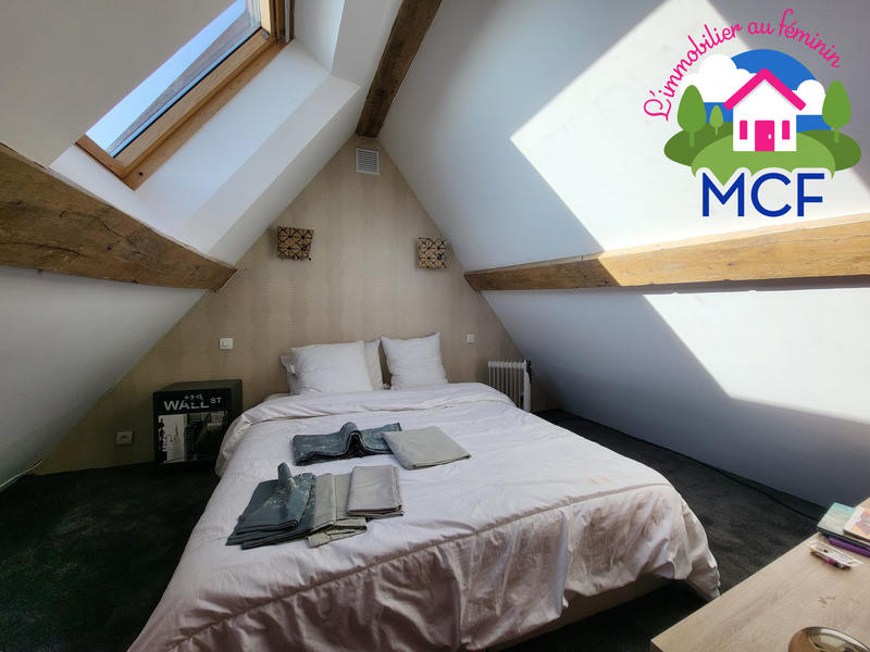 Maison ancienne - 229 m² - 8 pièces